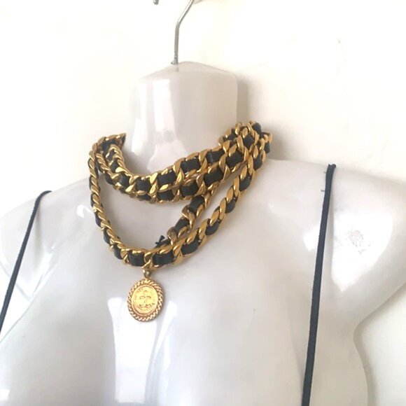 CHANEL Vintage Chunky Double Chain Lambskin Leather Belt with Medallion main image 12